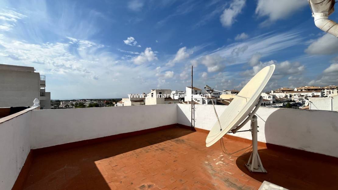 3 sypialnia Dom blizniak na sprzedaż w Villamartin - 245 000 € (Ref: 10127306)