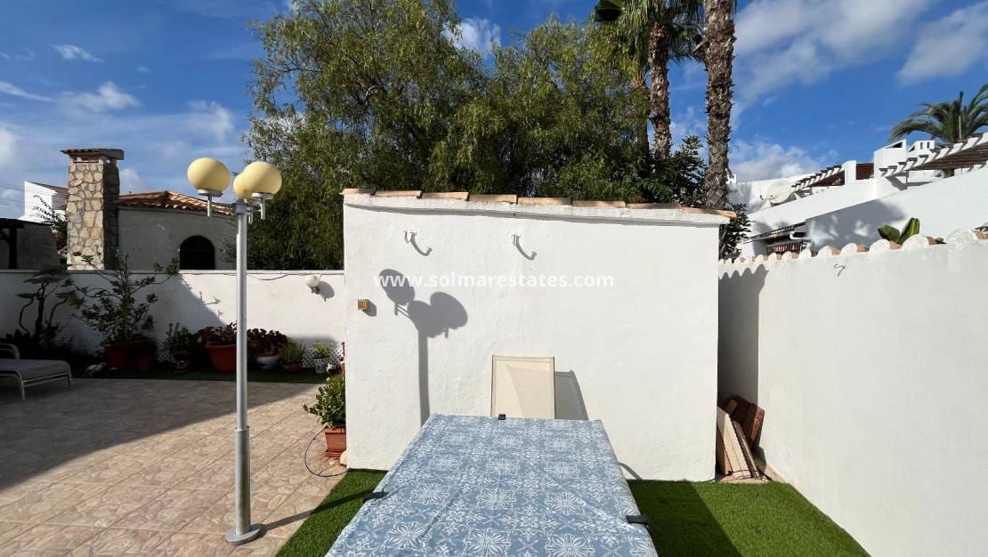 3 sypialnia Dom blizniak na sprzedaż w Villamartin - 245 000 € (Ref: 10127306)