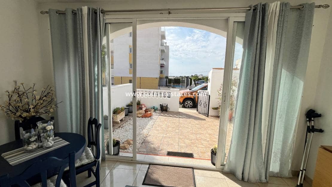3 sypialnia Dom blizniak na sprzedaż w Villamartin - 245 000 € (Ref: 10127306)