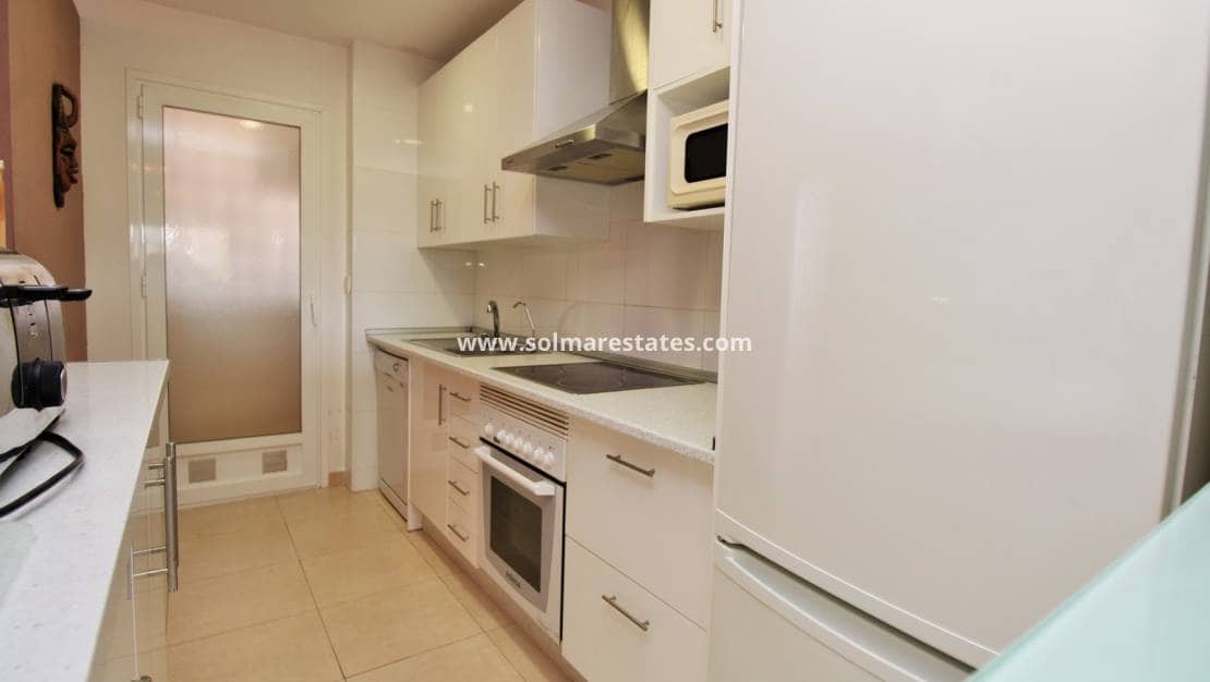 2 quarto Apartamento para venda em Villamartin com piscina garagem - 184 900 € (Ref: 10130620)