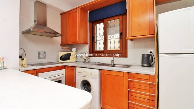 2 makuuhuone Huoneisto myytävänä paikassa Villamartin, Orihuela mukana uima-altaan - 189 950 € (Ref: 10130621)