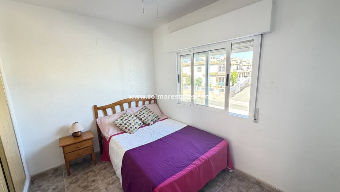 3 quarto Casa em Banda para venda em La Zenia com piscina - 214 995 € (Ref: 10130622)