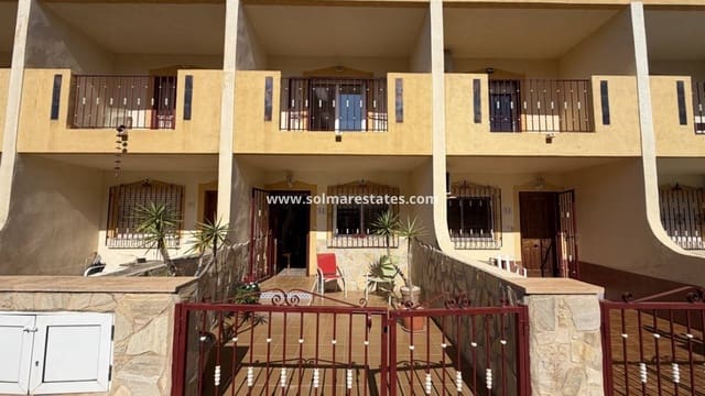 3 quarto Casa em Banda para venda em La Zenia, Orihuela com piscina - 214 995 € (Ref: 10130622)