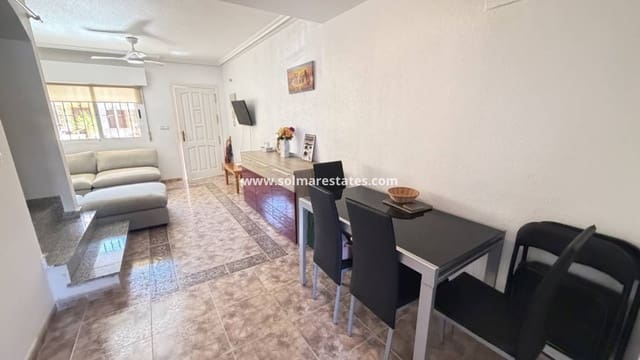 3 quarto Casa em Banda para venda em La Zenia, Orihuela com piscina - 214 995 € (Ref: 10130622)
