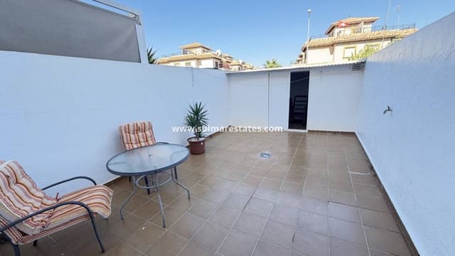 3 quarto Casa em Banda para venda em La Zenia, Orihuela com piscina - 214 995 € (Ref: 10130622)