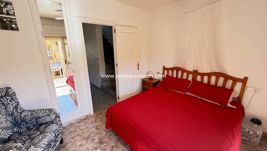 3 quarto Casa em Banda para venda em La Zenia com piscina - 214 995 € (Ref: 10130622)
