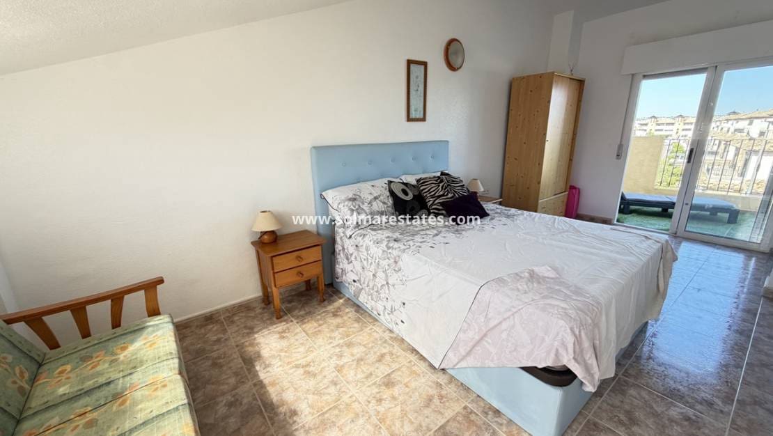 3 quarto Casa em Banda para venda em La Zenia com piscina - 214 995 € (Ref: 10130622)