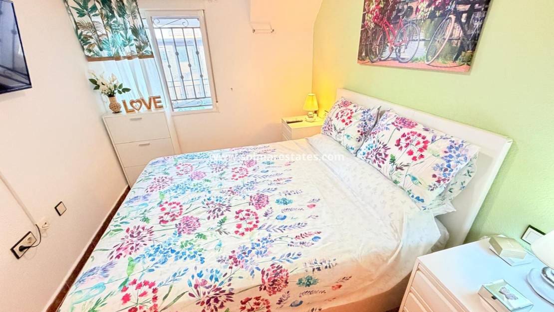 2 chambre Appartement à vendre à Los Montesinos avec piscine - 135 000 € (Ref: 10134861)
