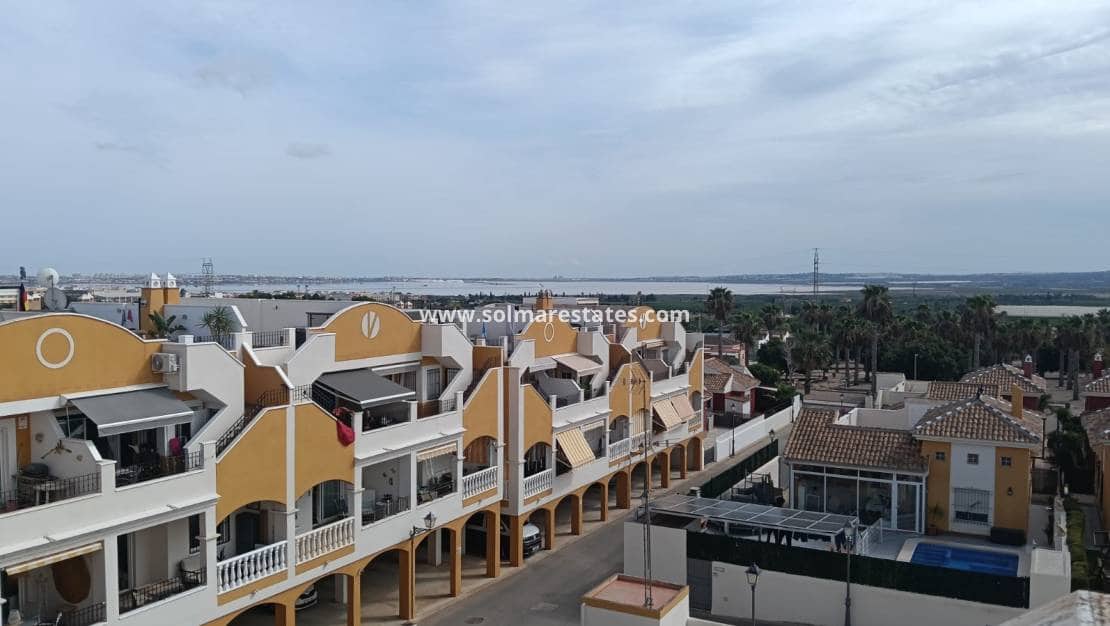 2 bedroom Apartment for sale in Los Montesinos with pool garage - € 149,000 (Ref: 10134862)