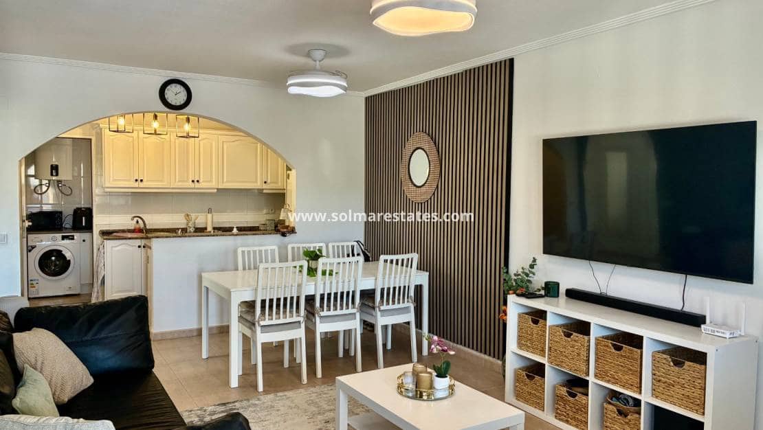 2 slaapkamer Appartement te koop in Villamartin met zwembad - € 199.000 (Ref: 10134863)