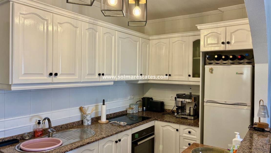 2 slaapkamer Appartement te koop in Villamartin met zwembad - € 199.000 (Ref: 10134863)