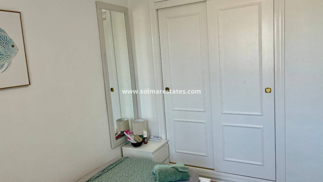 2 slaapkamer Appartement te koop in Villamartin met zwembad - € 199.000 (Ref: 10134863)