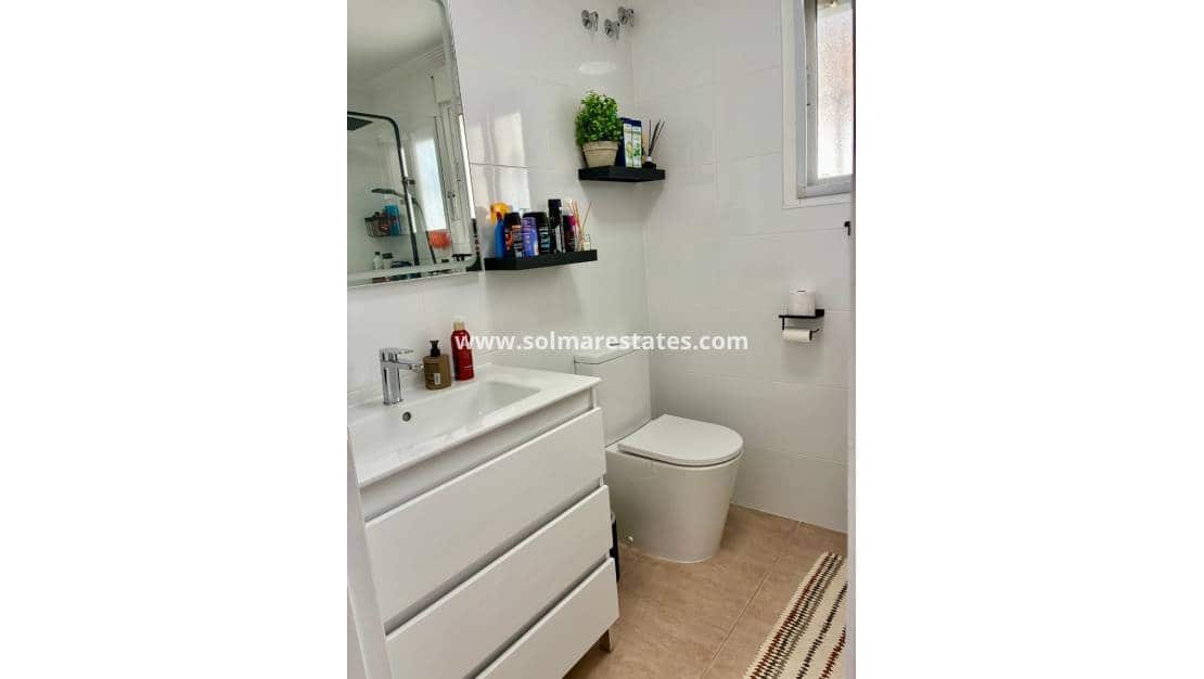 2 slaapkamer Appartement te koop in Villamartin met zwembad - € 199.000 (Ref: 10134863)