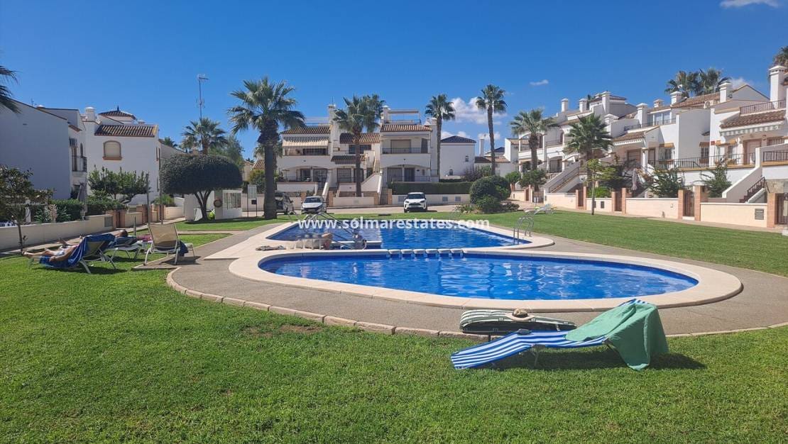 2 camera da letto Casa in vendita in Villamartin con piscina - 249.995 € (Rif: 10135005)
