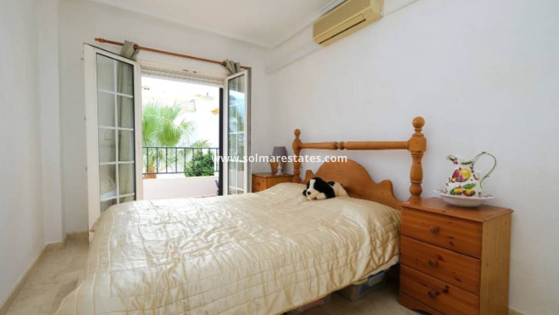 2 camera da letto Casa in vendita in Villamartin con piscina - 249.995 € (Rif: 10135005)