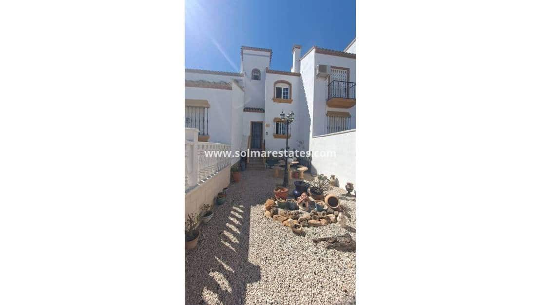 2 camera da letto Casa in vendita in Villamartin con piscina - 249.995 € (Rif: 10135005)