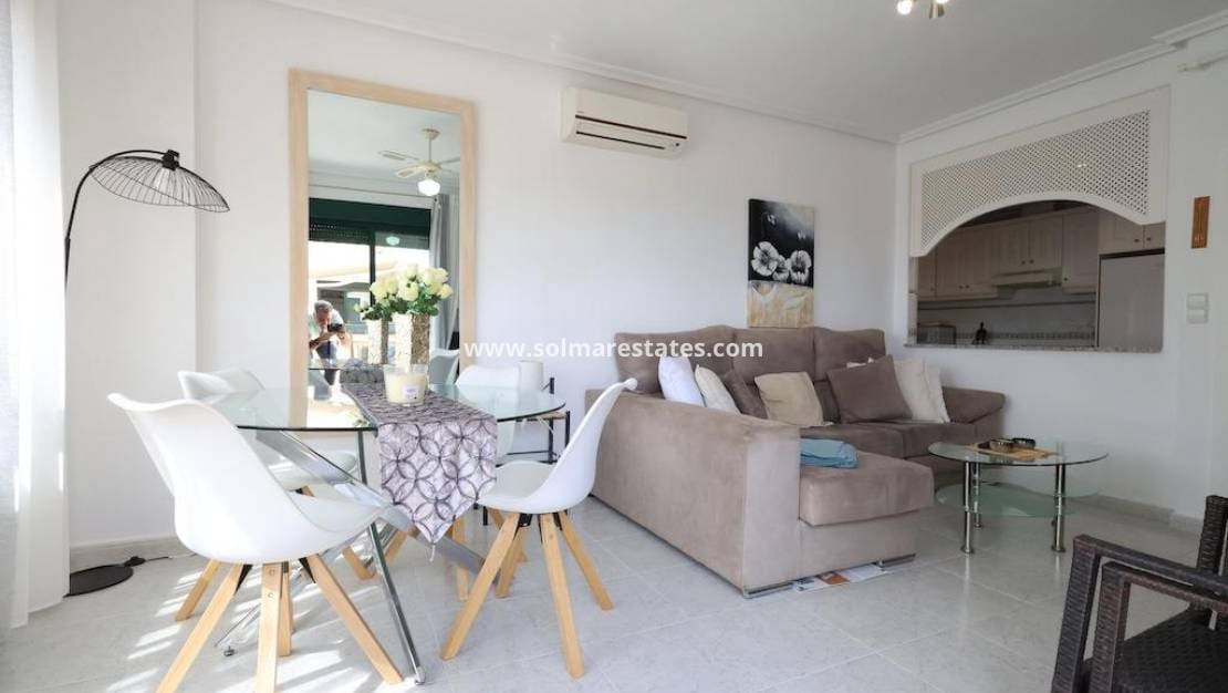 2 bedroom Apartment for sale in Campoamor with pool - € 199,000 (Ref: 10135006)