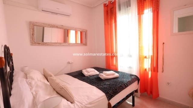 2 soverom Leilighet til salgs i Campoamor, Orihuela med svømmebasseng - € 199 000 (Ref: 10135006)