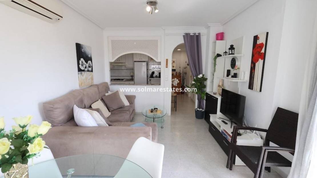 2 bedroom Apartment for sale in Campoamor with pool - € 199,000 (Ref: 10135006)