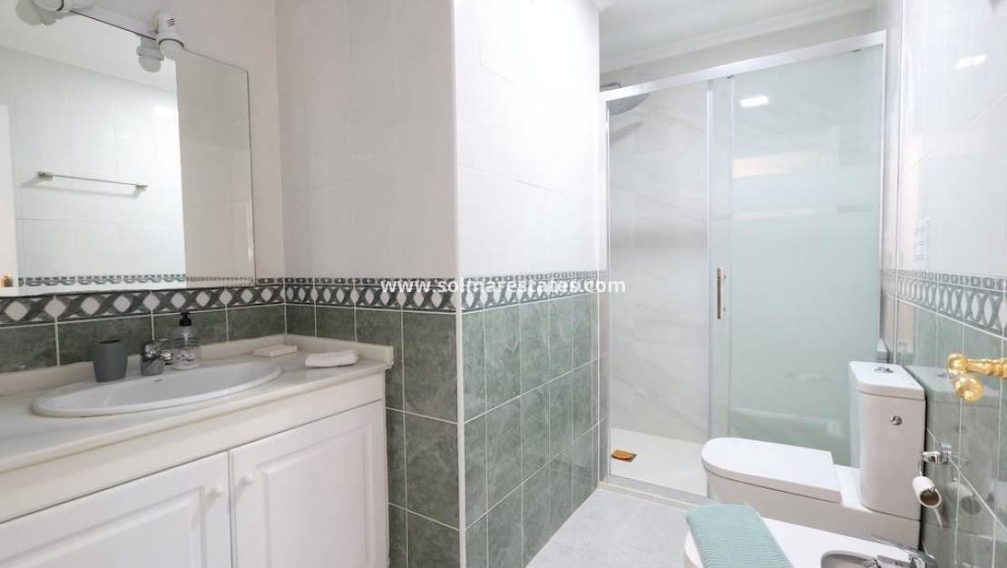2 bedroom Apartment for sale in Campoamor with pool - € 199,000 (Ref: 10135006)