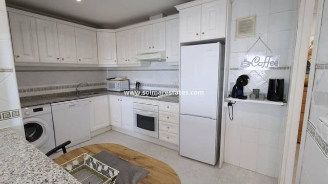 2 soverom Leilighet til salgs i Campoamor, Orihuela med svømmebasseng - € 199 000 (Ref: 10135006)