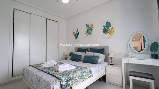 2 soverom Leilighet til salgs i Campoamor, Orihuela med svømmebasseng - € 199 000 (Ref: 10135006)