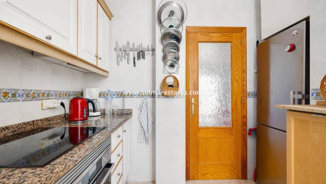 3 soverom Villa til salgs i Orihuela Costa med svømmebasseng - € 229 000 (Ref: 10135007)