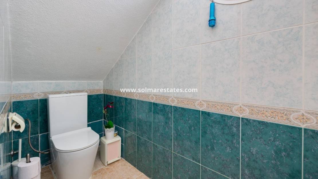 3 soverom Villa til salgs i Orihuela Costa med svømmebasseng - € 229 000 (Ref: 10135007)