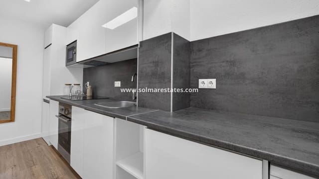 2 slaapkamer Appartement te koop in Villamartin, Orihuela - € 199.000 (Ref: 10135103)