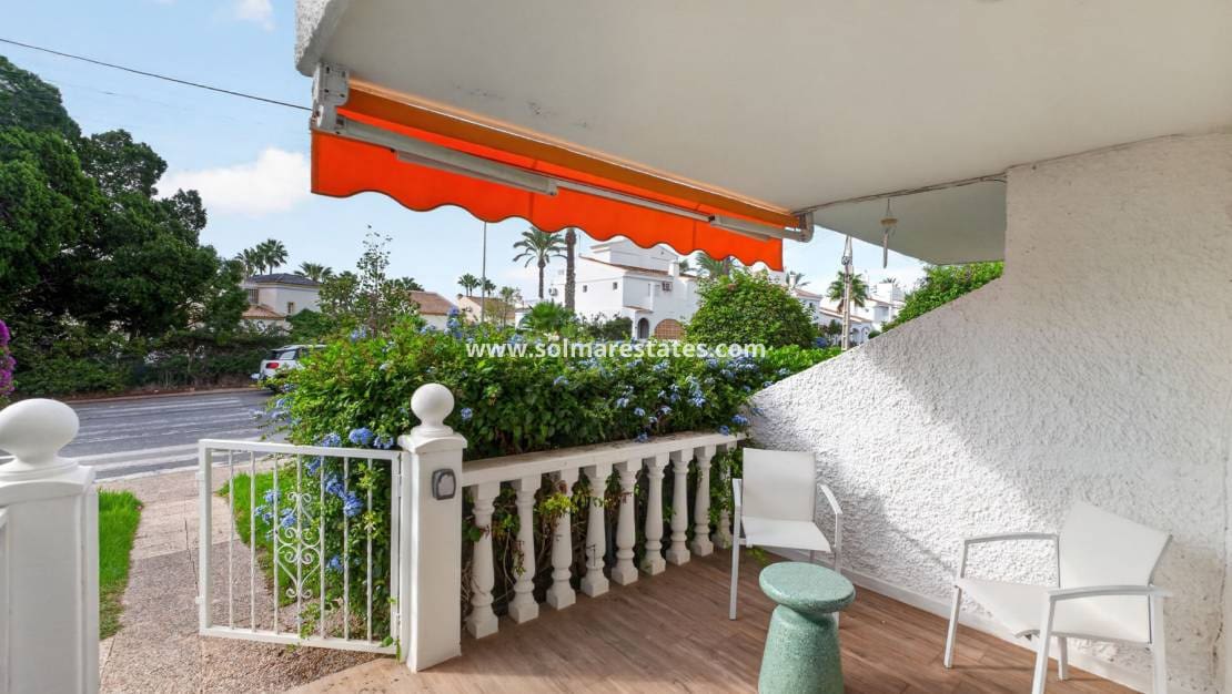 2 slaapkamer Appartement te koop in Villamartin - € 199.000 (Ref: 10135103)