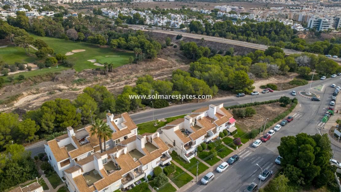2 slaapkamer Appartement te koop in Villamartin - € 199.000 (Ref: 10135103)