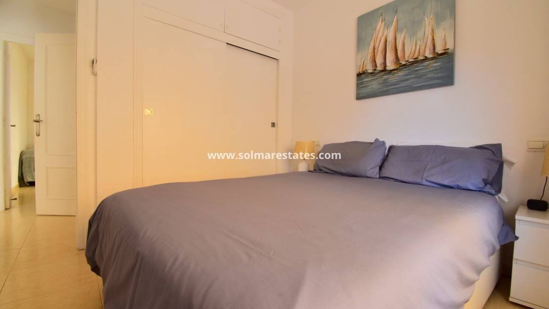 2 quarto Apartamento para venda em Playa Flamenca com piscina - 165 000 € (Ref: 10135105)