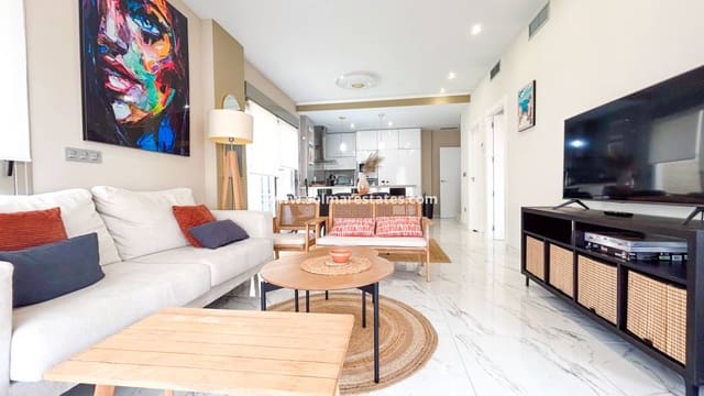 Chalet de 3 habitaciones en Villamartin, Orihuela en venta con piscina - 379.995 € (Ref: 10135267)