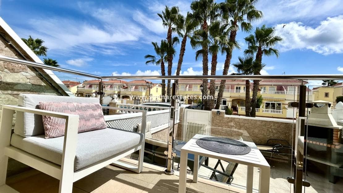 3 sovrum Hus till salu i Cabo Roig med pool garage - 219 995 € (Ref: 10141405)