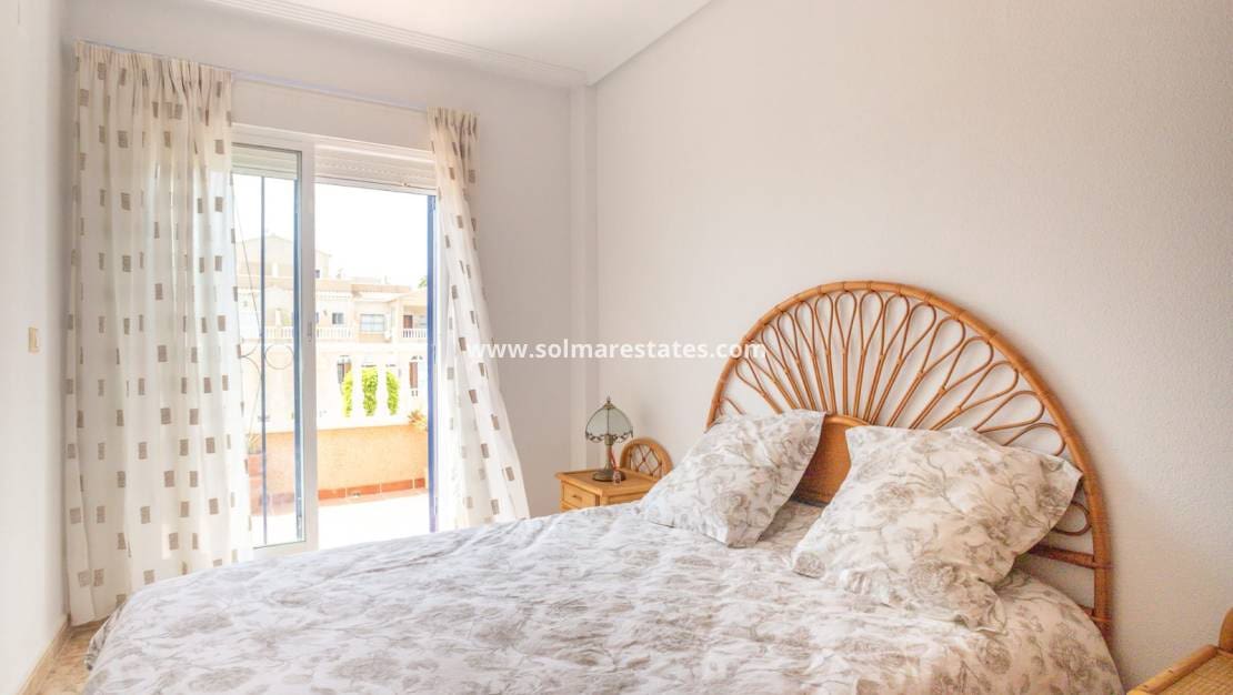 2 camera da letto Casa in vendita in Orihuela Costa con piscina - 199.500 € (Rif: 10144904)