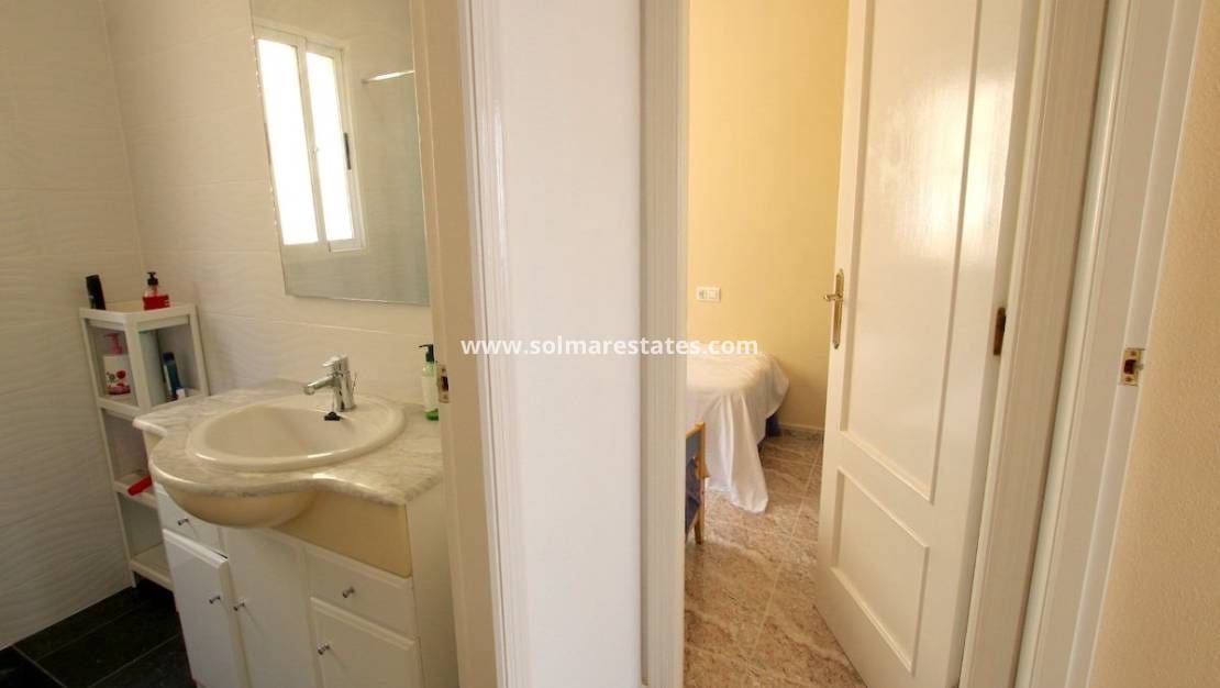 2 camera da letto Casa in vendita in Villamartin con piscina - 179.995 € (Rif: 10145319)