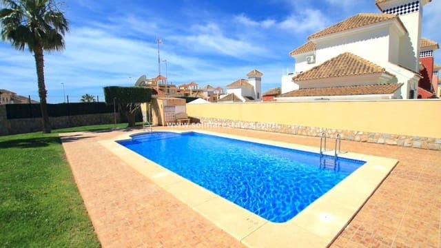 2 camera da letto Casa in vendita in Villamartin, Orihuela con piscina - 179.995 € (Rif: 10145319)