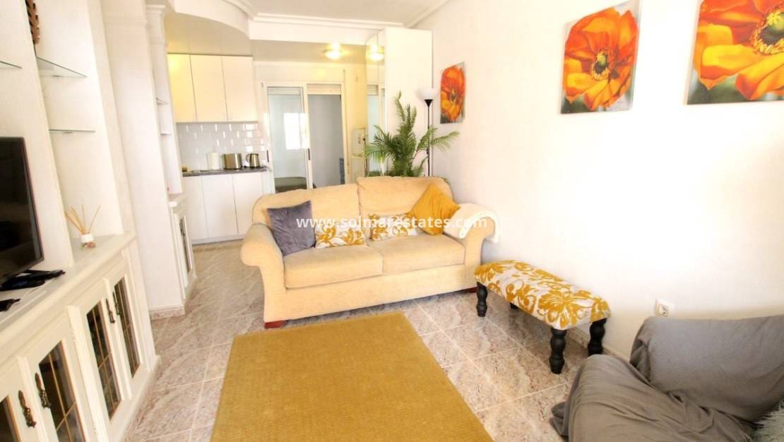 2 camera da letto Casa in vendita in Villamartin con piscina - 179.995 € (Rif: 10145319)