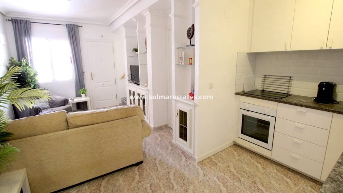 2 camera da letto Casa in vendita in Villamartin con piscina - 179.995 € (Rif: 10145319)