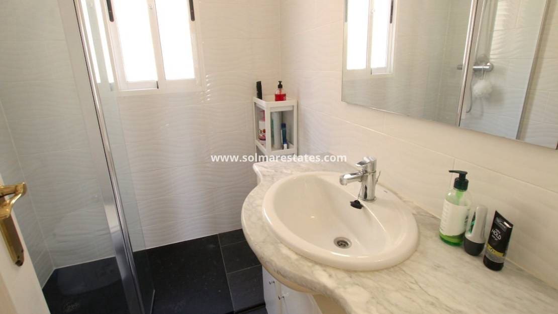 2 camera da letto Casa in vendita in Villamartin con piscina - 179.995 € (Rif: 10145319)