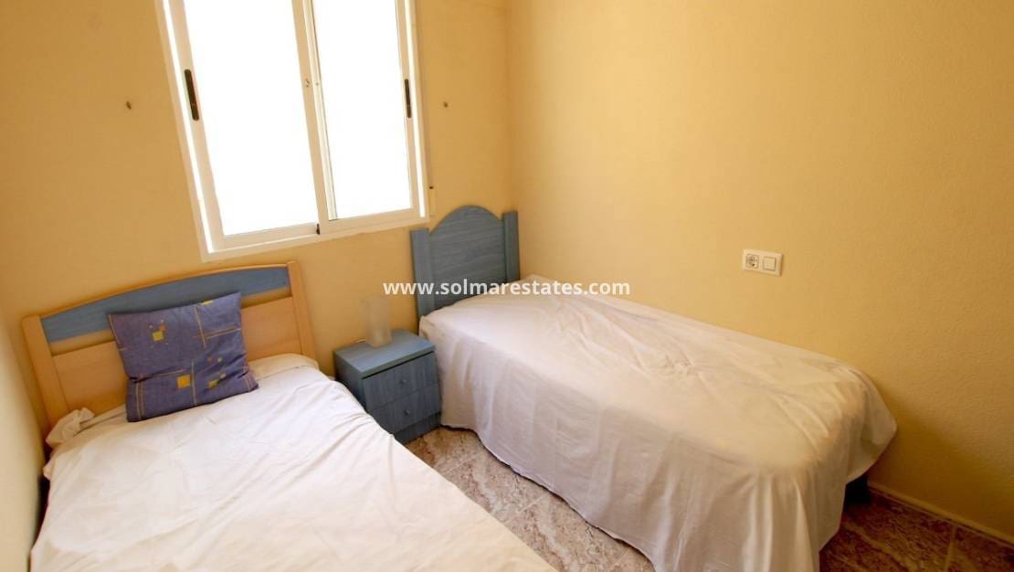 2 camera da letto Casa in vendita in Villamartin con piscina - 179.995 € (Rif: 10145319)
