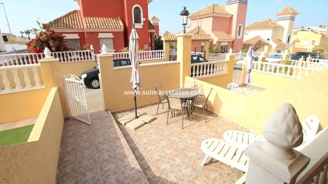 2 camera da letto Casa in vendita in Villamartin, Orihuela con piscina - 179.995 € (Rif: 10145319)
