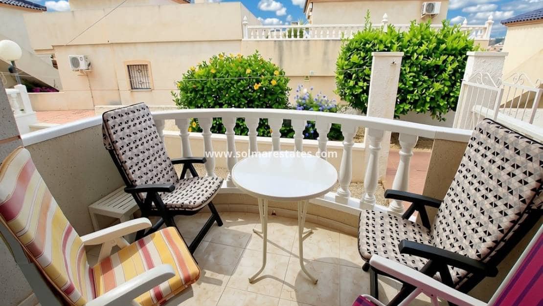 2 soveværelse Lejlighed til salg i La Marquesa med swimmingpool garage - € 135.000 (Ref: 10145320)