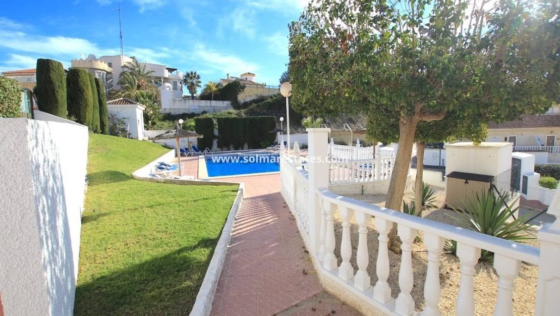 2 soveværelse Lejlighed til salg i La Marquesa med swimmingpool garage - € 135.000 (Ref: 10145320)