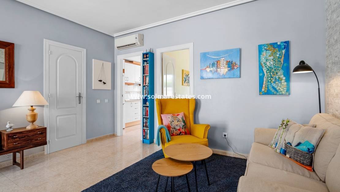 3 soveværelse Byhus til salg i Dona Pepa med swimmingpool - € 269.000 (Ref: 10145322)
