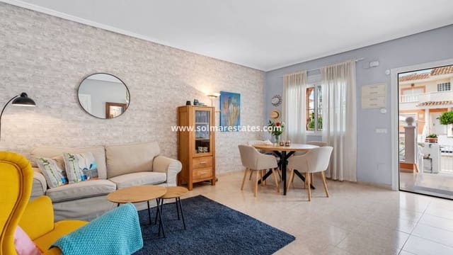 3 soveværelse Byhus til salg i Doña Pepa, Rojales med swimmingpool - € 269.000 (Ref: 10145322)