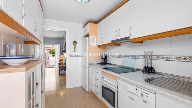 3 soveværelse Byhus til salg i Doña Pepa, Rojales med swimmingpool - € 269.000 (Ref: 10145322)