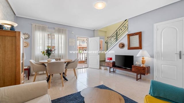 3 soveværelse Byhus til salg i Doña Pepa, Rojales med swimmingpool - € 269.000 (Ref: 10145322)