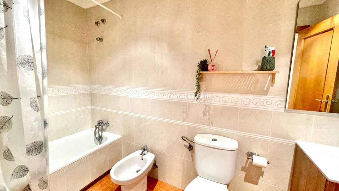 3 soveværelse Lejlighed til salg i Catral - € 146.500 (Ref: 10145323)