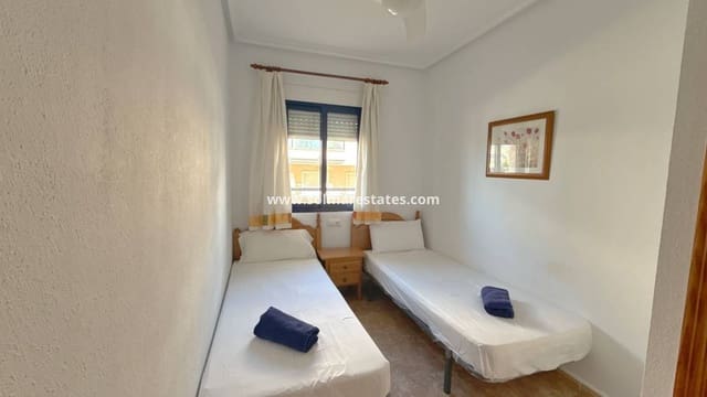 2 soveværelse Lejlighed til salg i Cabo Roig, Orihuela med swimmingpool garage - € 174.950 (Ref: 10145325)